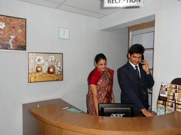 Introducción, operaciones y funciones clave del departamento de front office. Introducción, operaciones y funciones clave del departamento de front office.